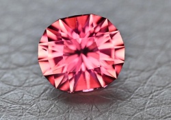 pink-brown-tourmaline_01